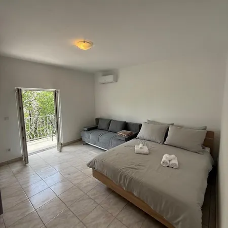 Apartment Ultra